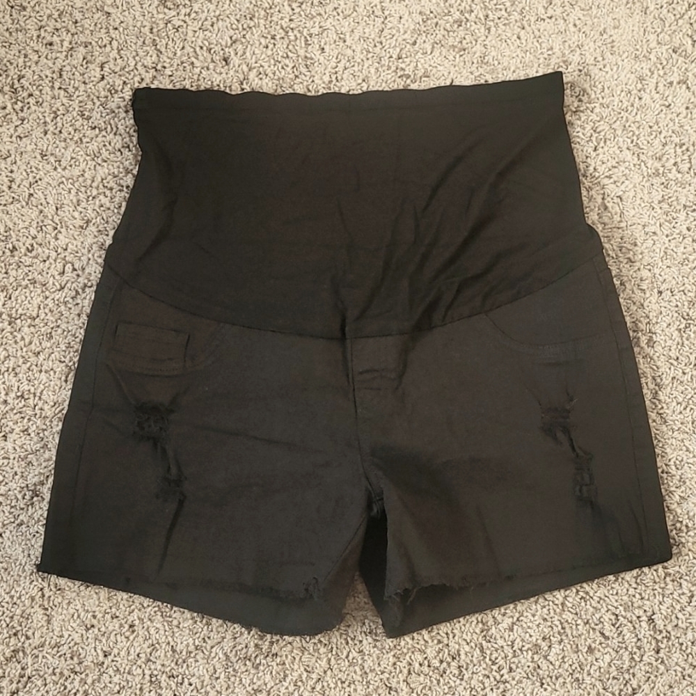NWOT Womens Maternity Black Denim Jean Shorts